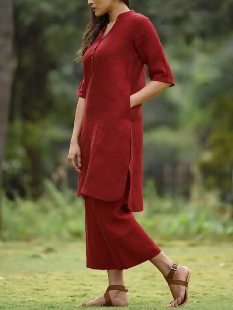 Black And Red Color With Beautiful Emboidered Patch Work Cotton Kurti  Manufacturers Delhi, Online Black And Red Color With Beautiful Emboidered  Patch Work Cotton Kurti Wholesale Suppliers India